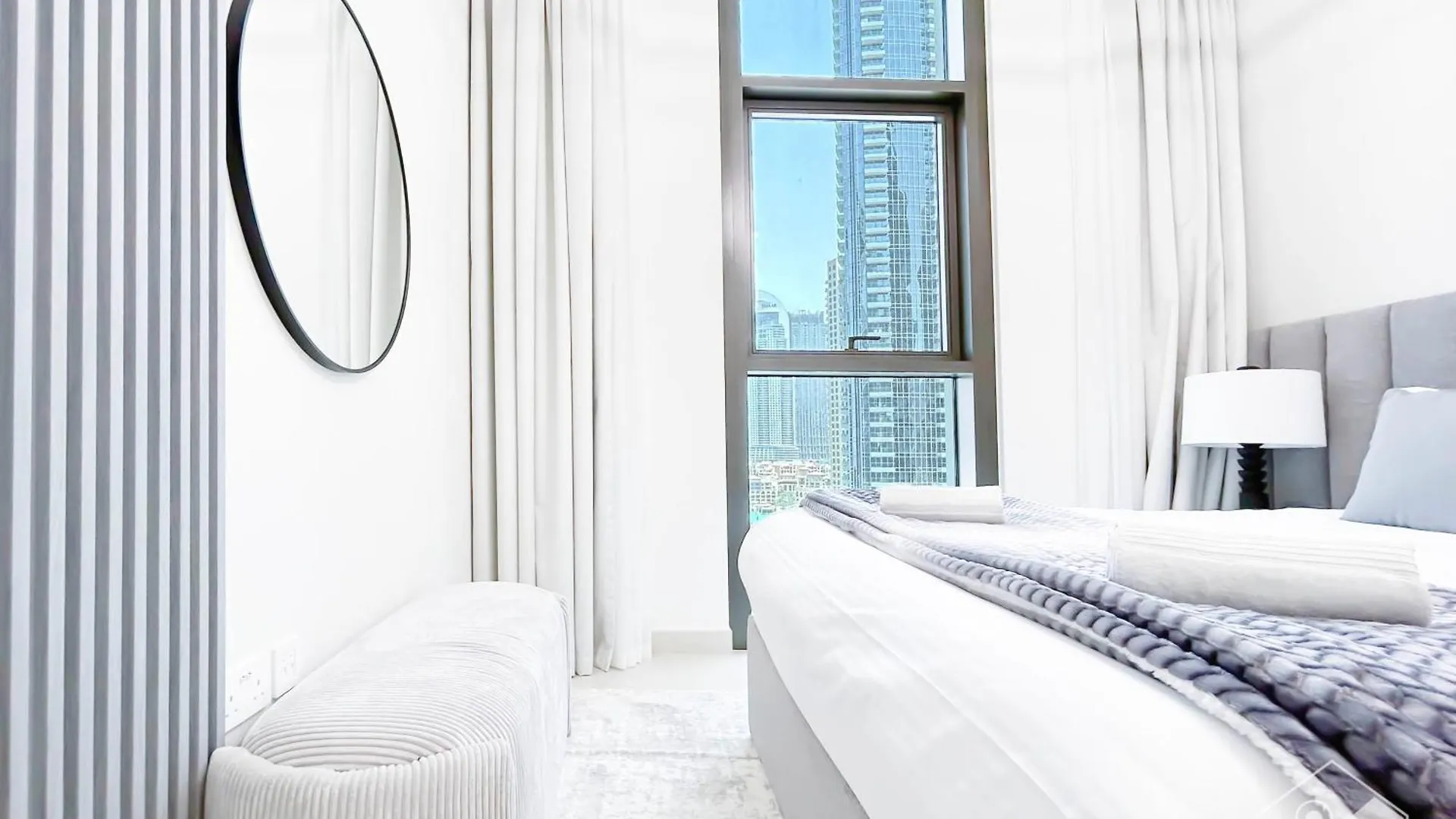شقة Luxury Burj Crown Downtown Balcony & View دبي 0*,  الإمارات العربية المتحدة